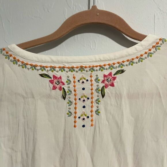 J.Jill tunic top white embroidered floral details Henley neck half M - Picture 5 of 11